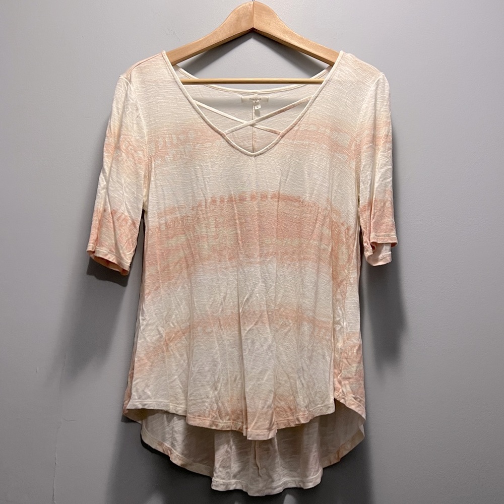 Maurice’s Flowy Gradient Scoop V-Neck Sz. Large